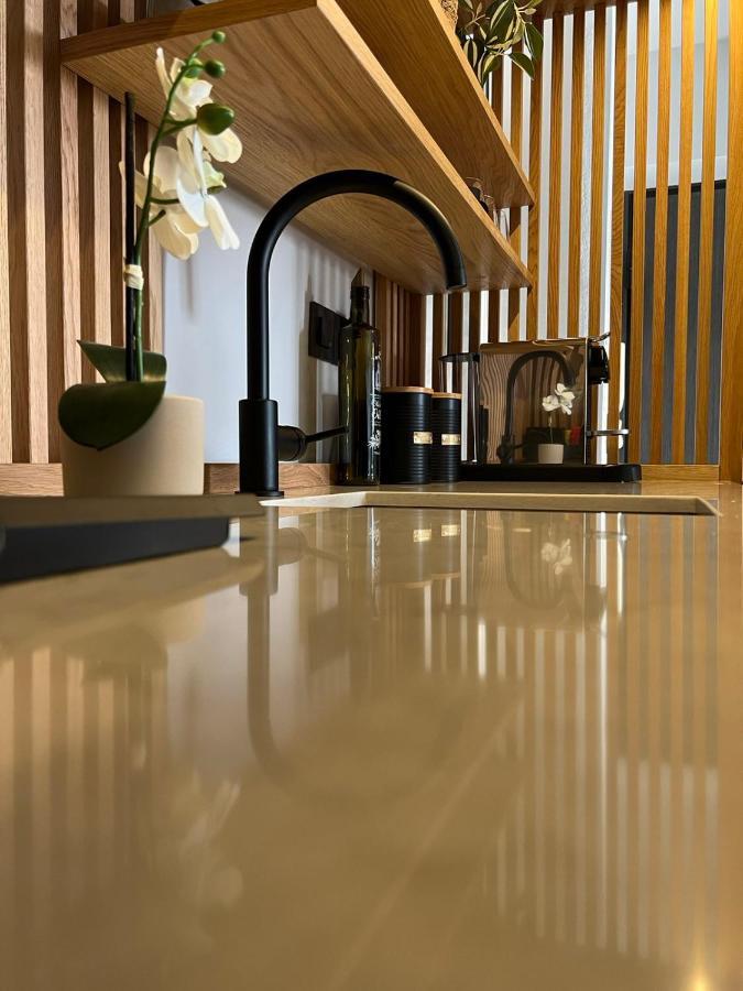 Loft Spa Greece - Enjoy Our Jacuzzi Kalamata Esterno foto